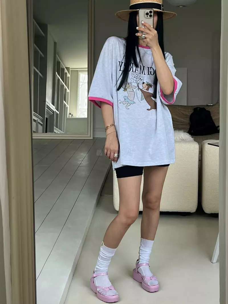 Bricklane - Korean Women Fashion - #womensfashion - Merry Bear Tee - 2