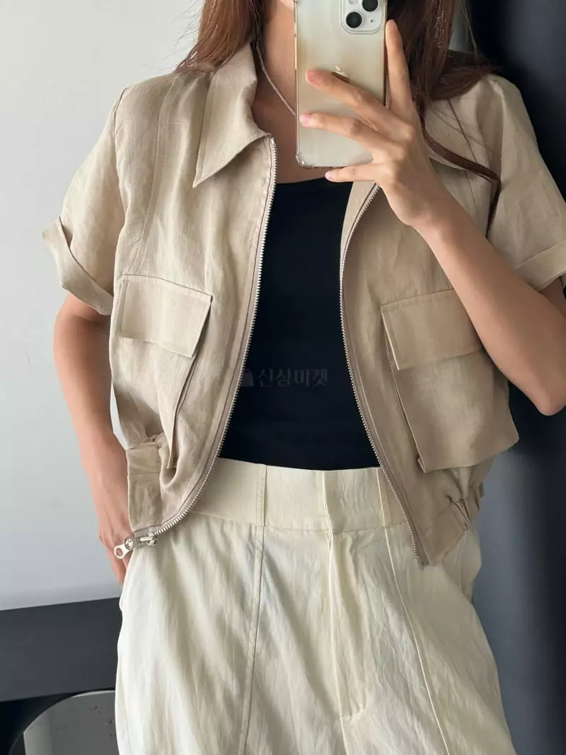 Buckle - Korean Women Fashion - #momslook - Crop Jumper - 7