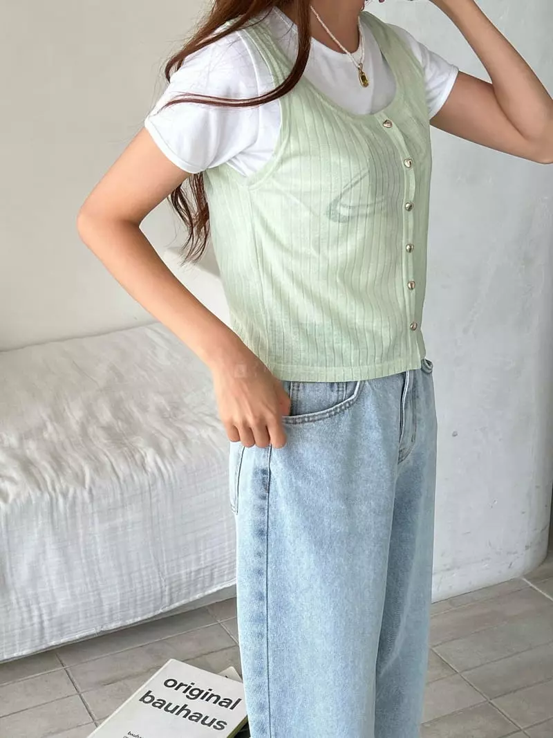 Buckle - Korean Women Fashion - #restrostyle - Heart Sleeveless - 12