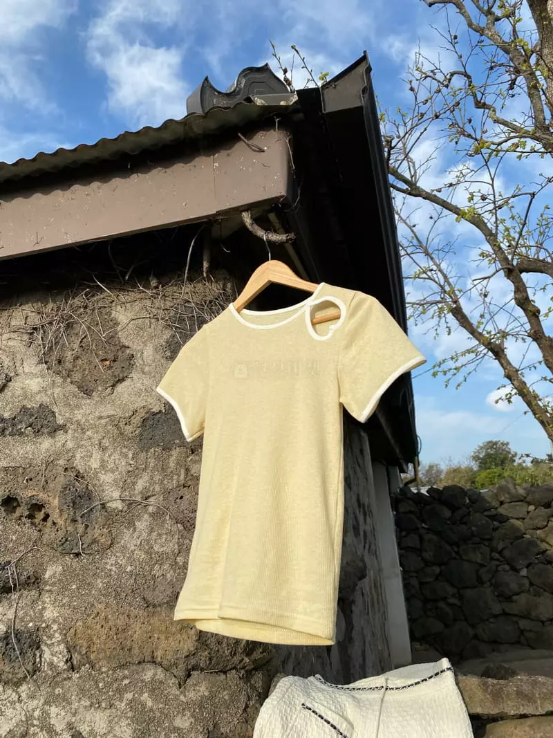 Butter - Korean Women Fashion - #momslook - Heart Tee - 5