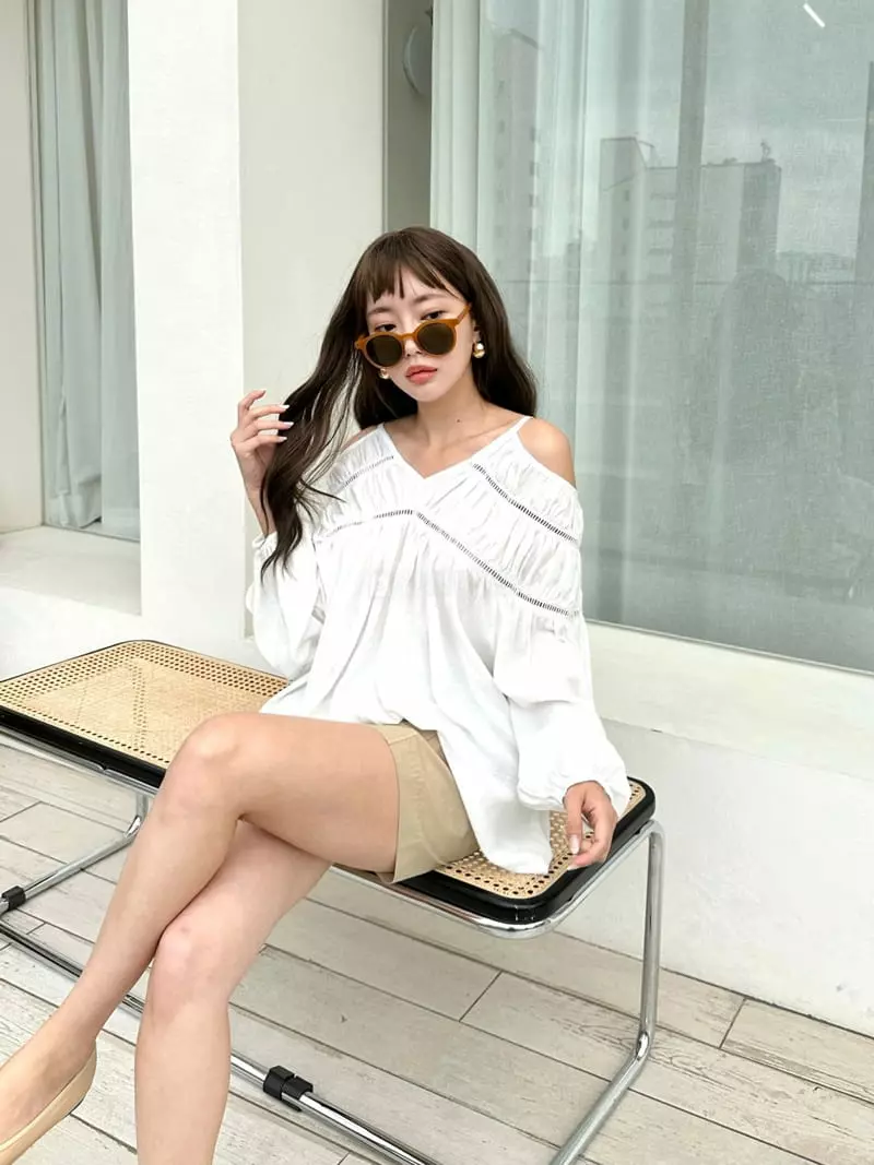 Bwithu - Korean Women Fashion - #momslook - Ladder Blouse - 9