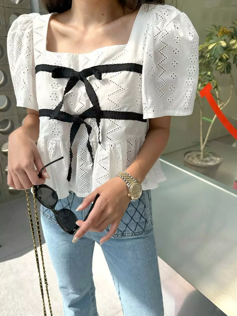 Bwithu - Korean Women Fashion - #momslook - Tape Ribbon Blouse - 11
