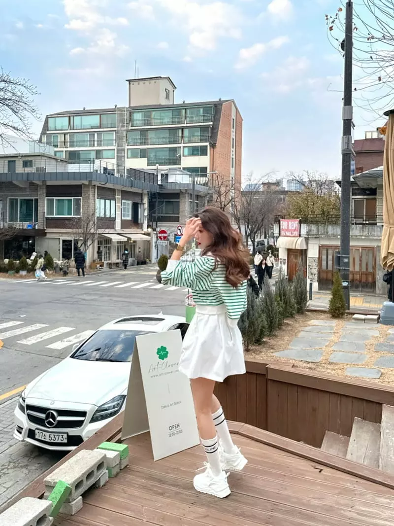 Bwithu - Korean Women Fashion - #momslook - Volume Skirt - 4