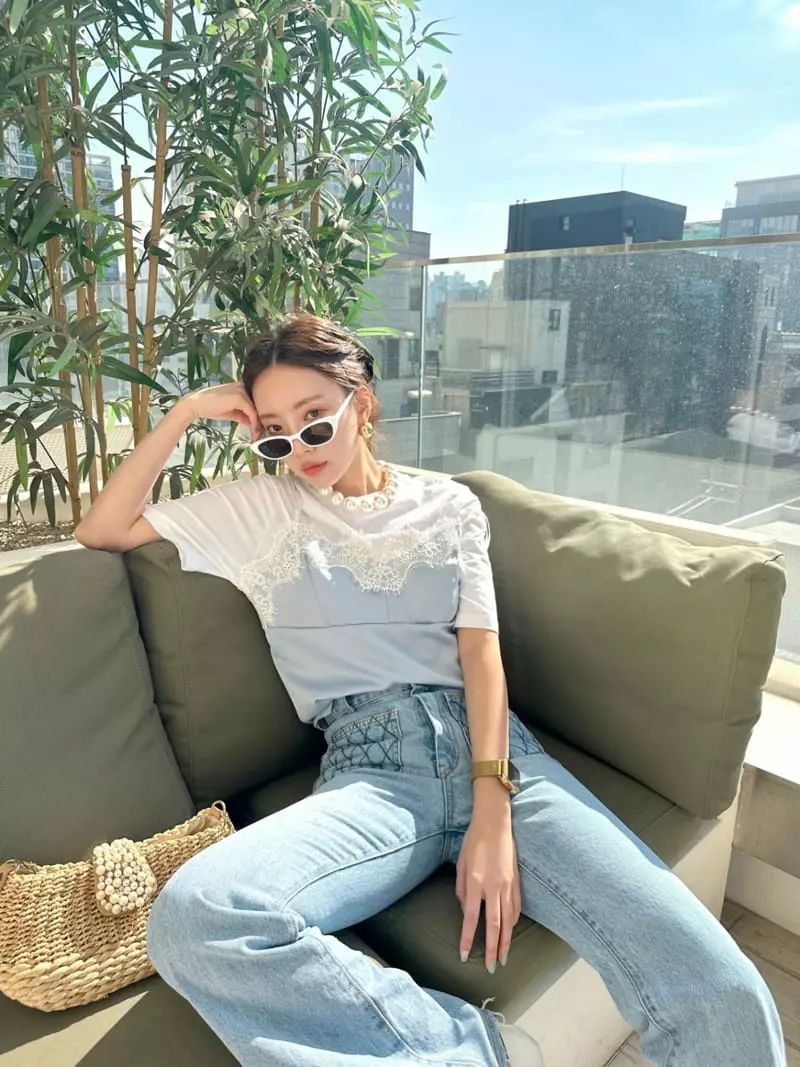 Bwithu - Korean Women Fashion - #womensfashion - BB Lace Sleeveless