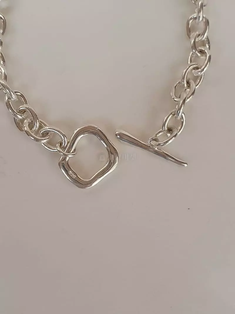Cabinet - Korean Women Fashion - #momslook - Silver (Silver) Straight Chain Bracelet