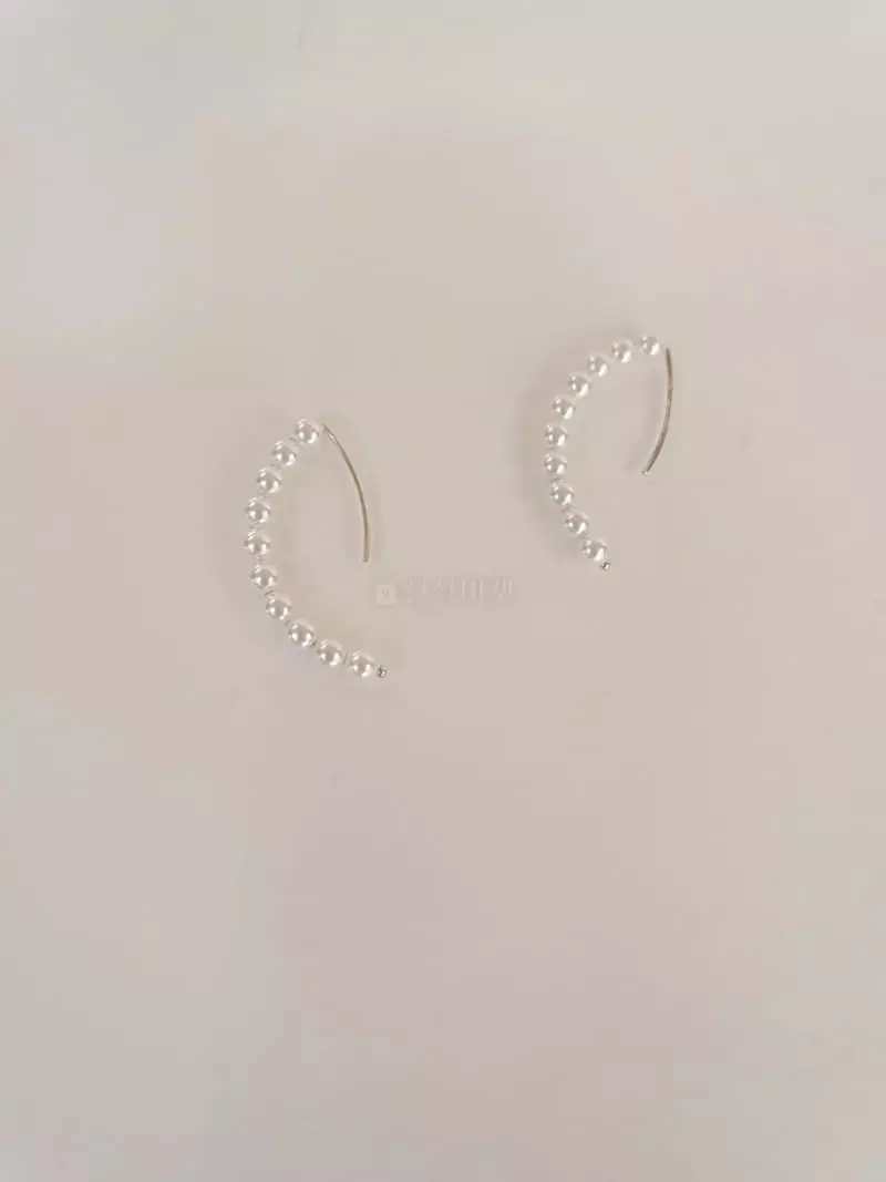 Cabinet - Korean Women Fashion - #momslook - Silver (Silver) Half Pearl Twist Earring