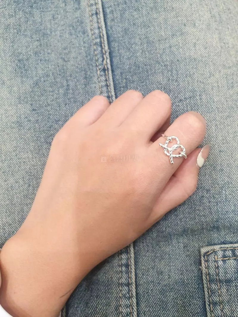 Cabinet - Korean Women Fashion - #momslook - Silver (Silver)Twist Heart Ring - 3