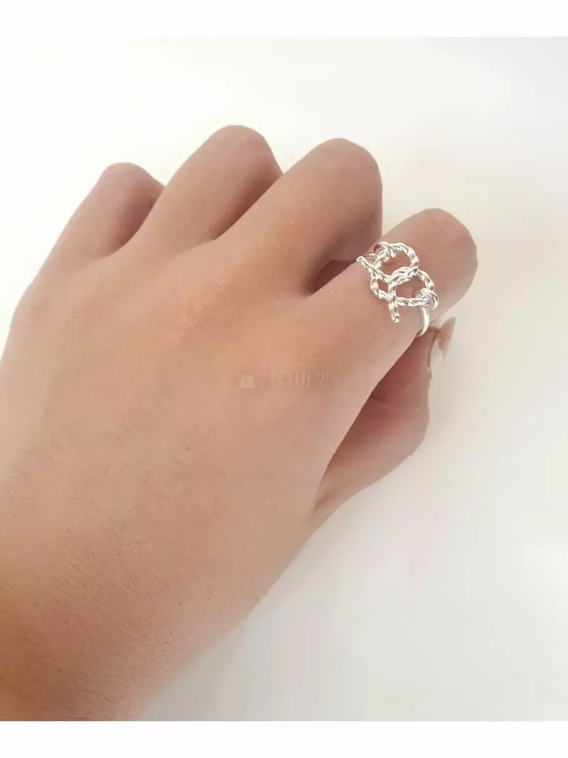 Cabinet - Korean Women Fashion - #thelittlethings - Silver (Silver)Twist Heart Ring - 2