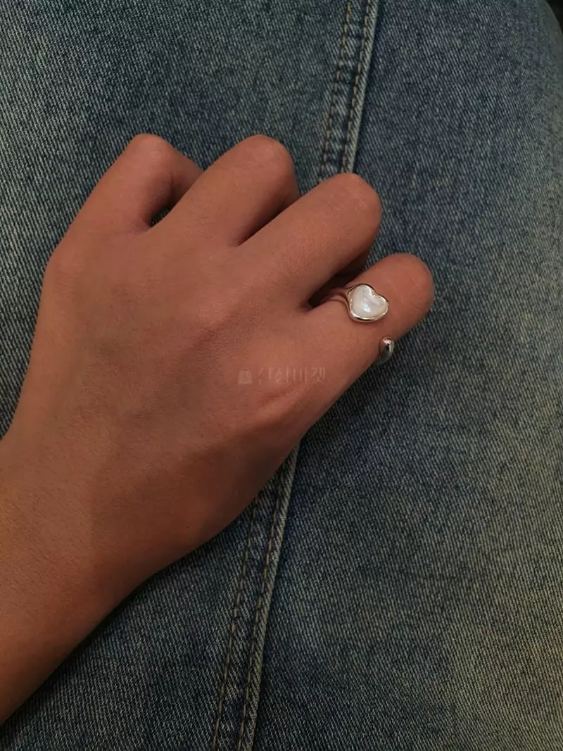 Cabinet - Korean Women Fashion - #vintageinspired - Silver (Silver)Heart Slit Ring - 2