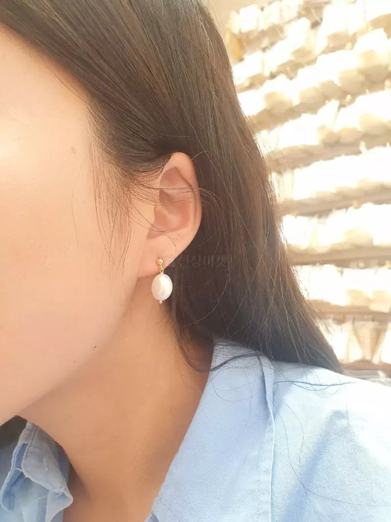 Cabinet - Korean Women Fashion - #momslook - Silver Ugly Pearl Earring - 4