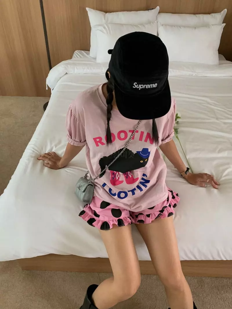 Camel - Korean Women Fashion - #momslook - Kitty Tee - 8