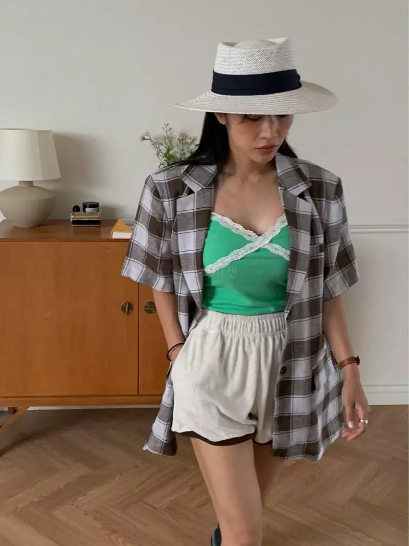Camel - Korean Women Fashion - #momslook - Towel Shorts - 11