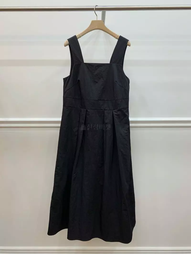 Camel - Korean Women Fashion - #vintageinspired - CN One-piece - 12