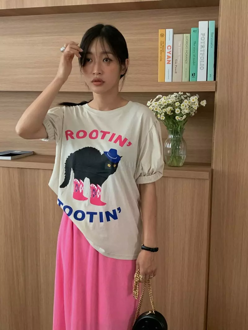 Camel - Korean Women Fashion - #womensfashion - Kitty Tee - 7