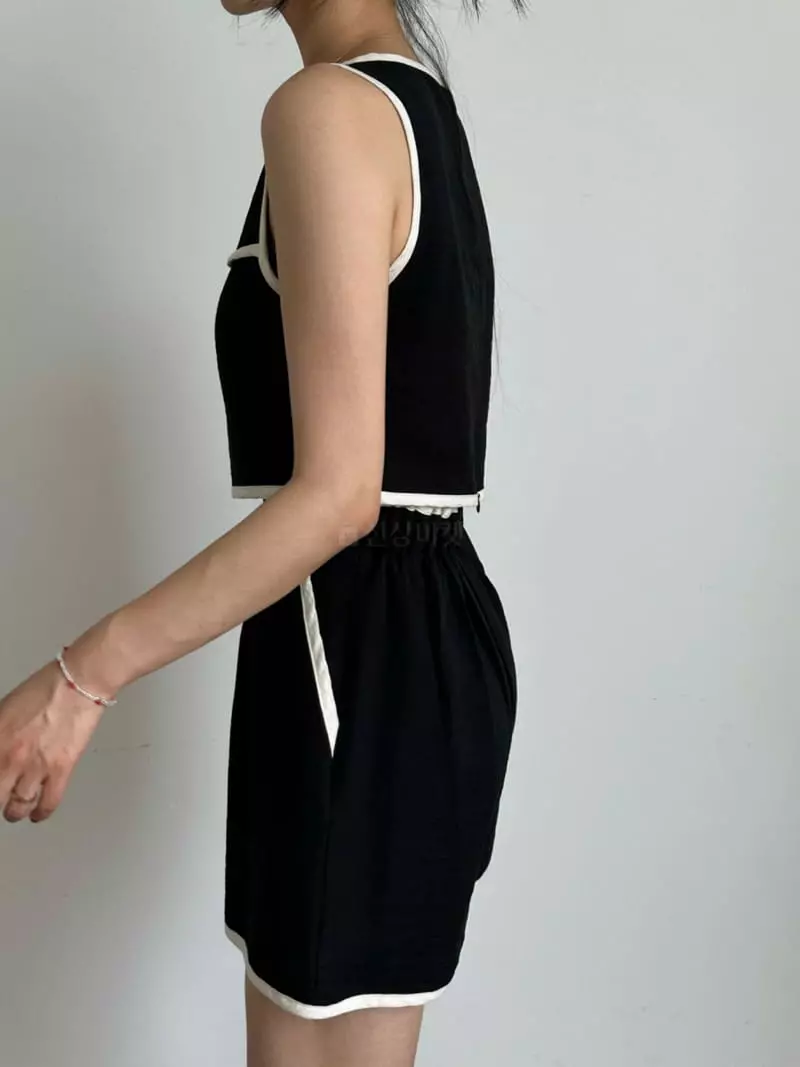 Charm - Korean Women Fashion - #restrostyle - Hera Pants
