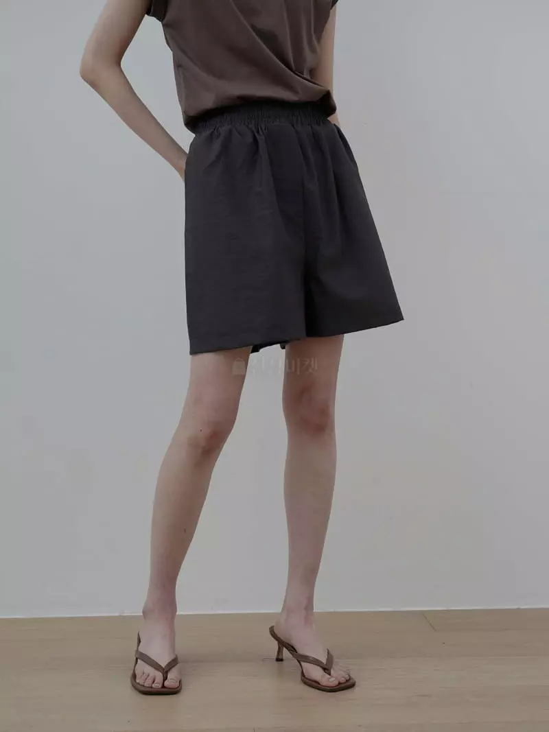 Comely - Korean Women Fashion - #momslook - Half Pants - 4