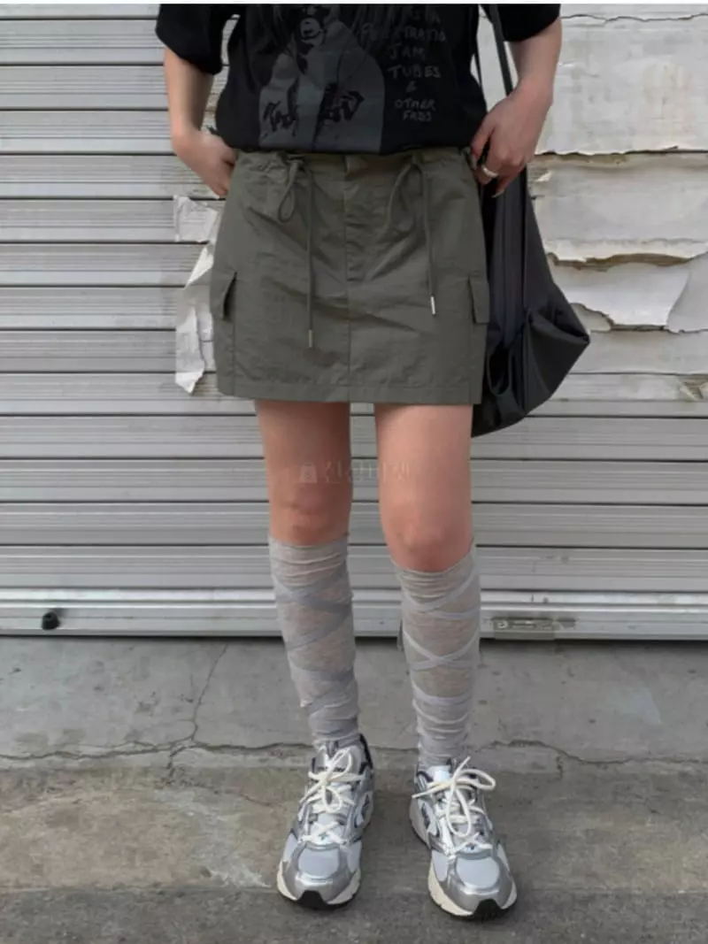Connet - Korean Women Fashion - #womensfashion - Jenny Short Skirt - 2