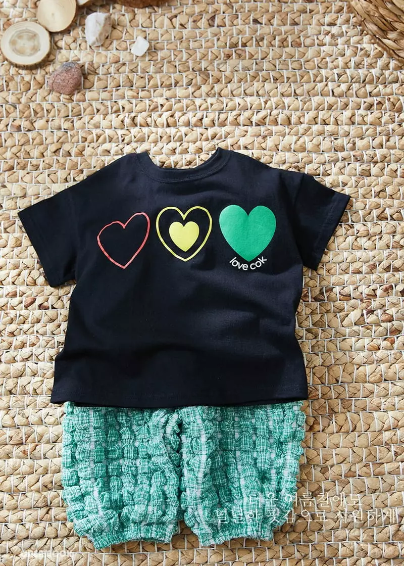 Creamcok - Korean Children Fashion - #magicofchildhood - Heart Signal Tee - 7