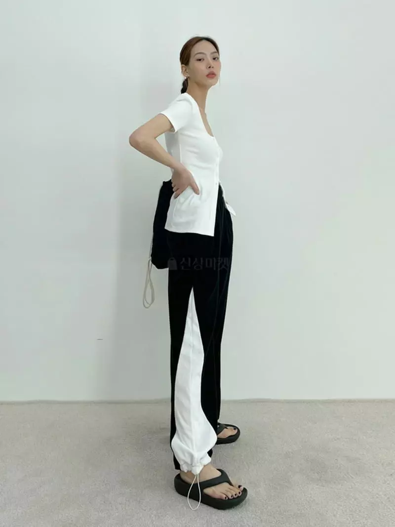 D2 - Korean Women Fashion - #womensfashion - Inssa Rib Cardigan - 12