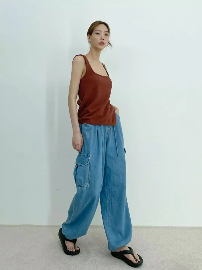 D2 - Korean Women Fashion - #womensfashion - Slit Knit Sleeveless - 11