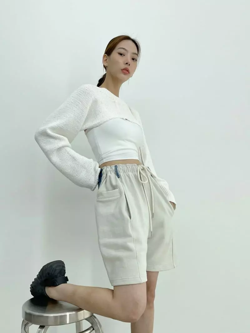 D2 - Korean Women Fashion - #womensfashion - Mate Shorts - 2