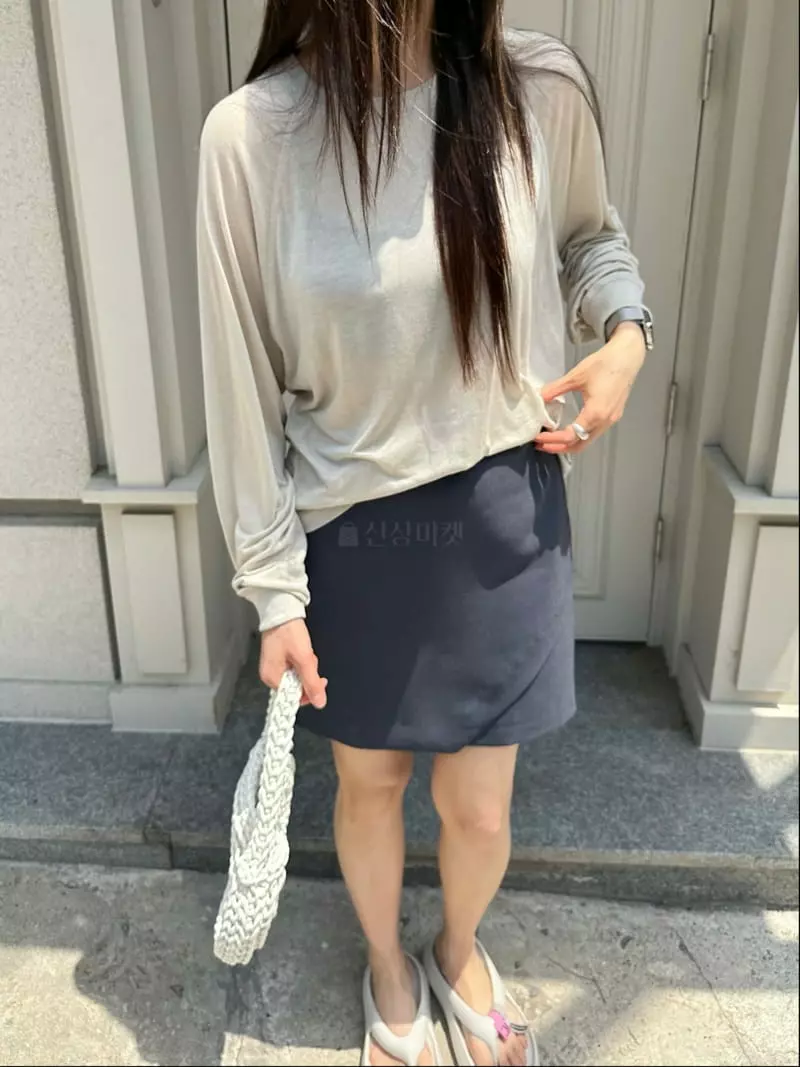 Duplo - Korean Women Fashion - #womensfashion - Silky Tee - 4