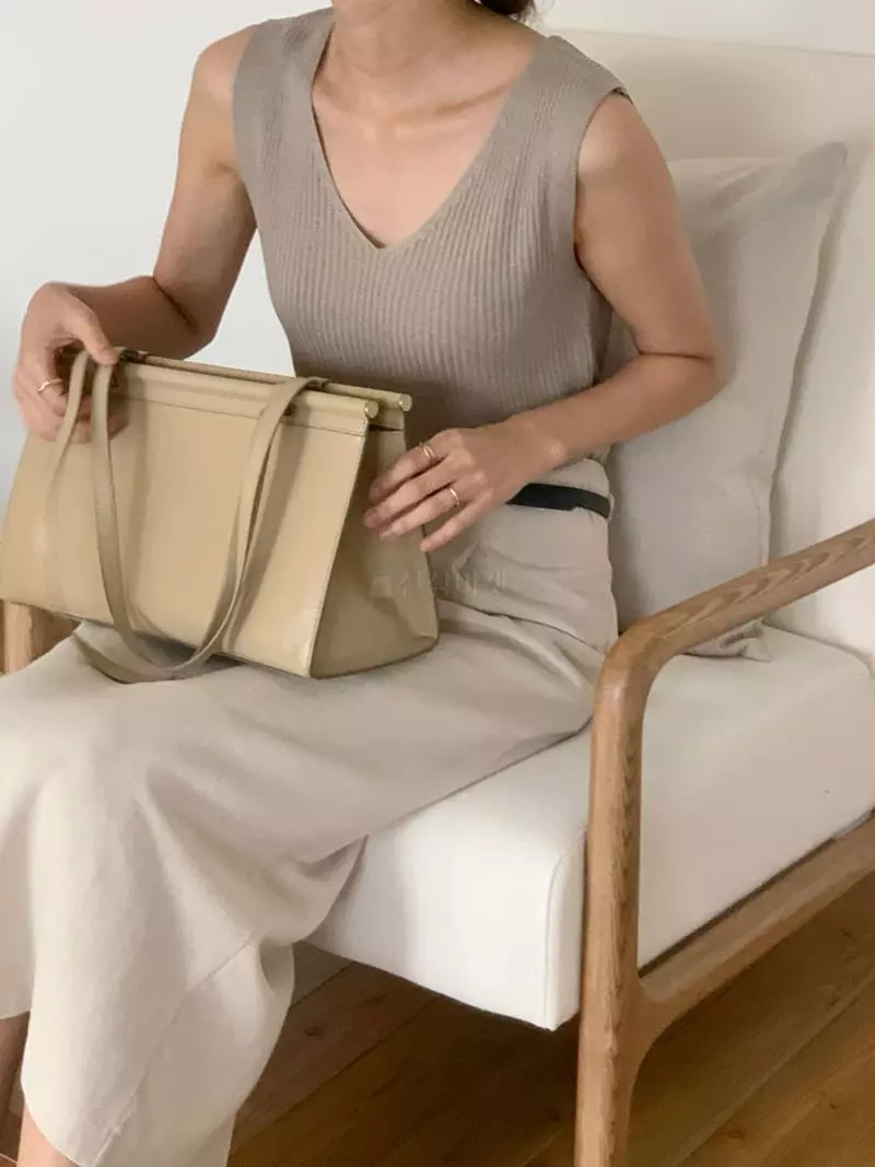 Ff - Korean Women Fashion - #momslook - Under Rib Sleeveless - 2