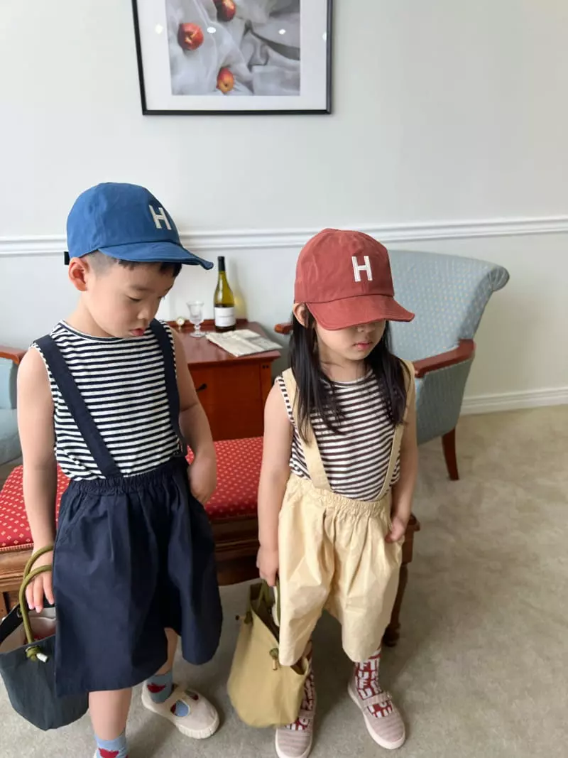 Fine-Studio - Korean Children Fashion - #childrensboutique - Apple Overalls
