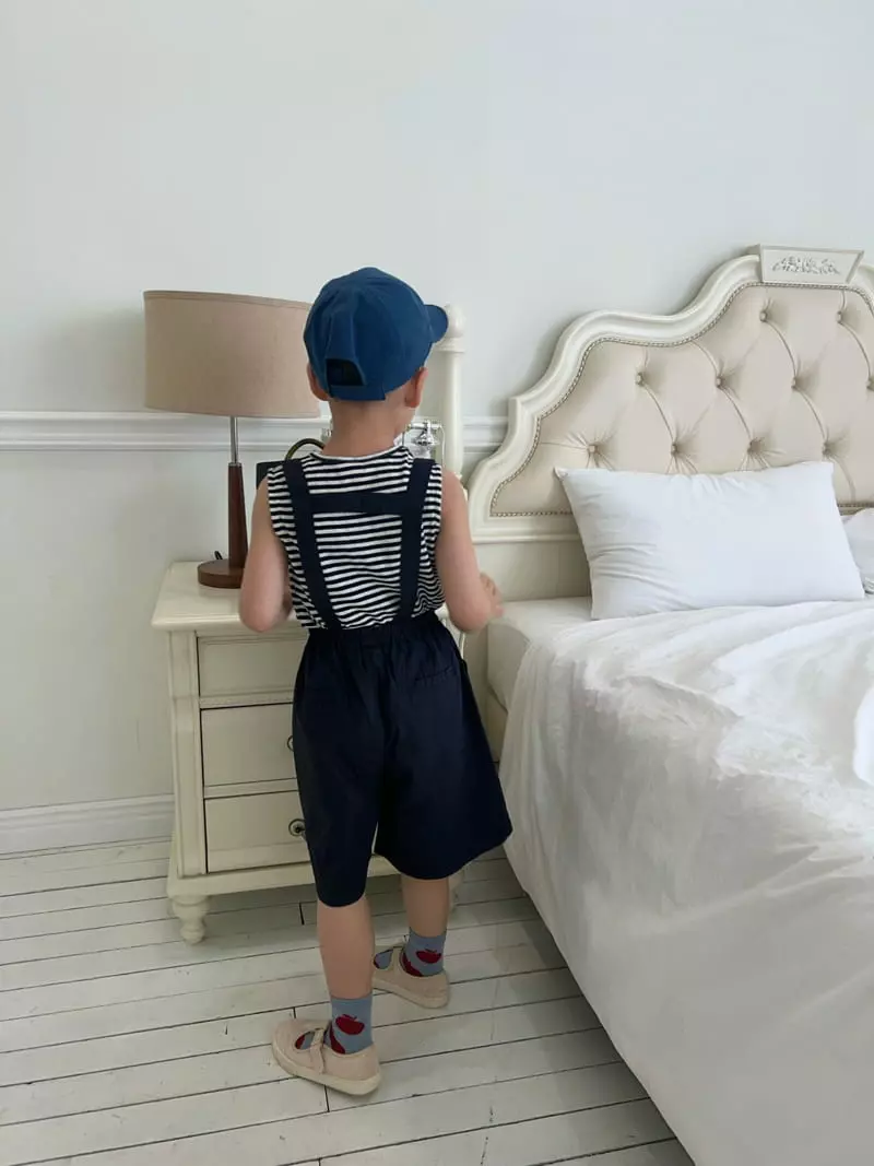 Fine-Studio - Korean Children Fashion - #magicofchildhood - Apple Overalls - 10