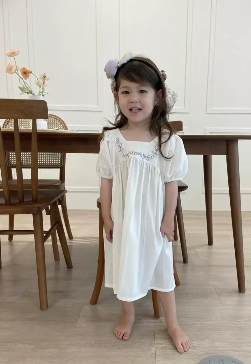 Flower J - Korean Children Fashion - #kidsstore - Olivia One-piece - 4