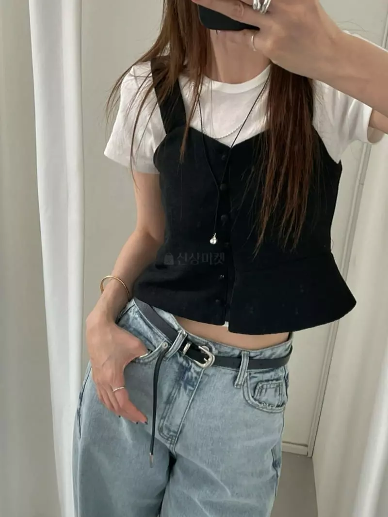 Flower - Korean Women Fashion - #pursuepretty - Milk Blouse - 2