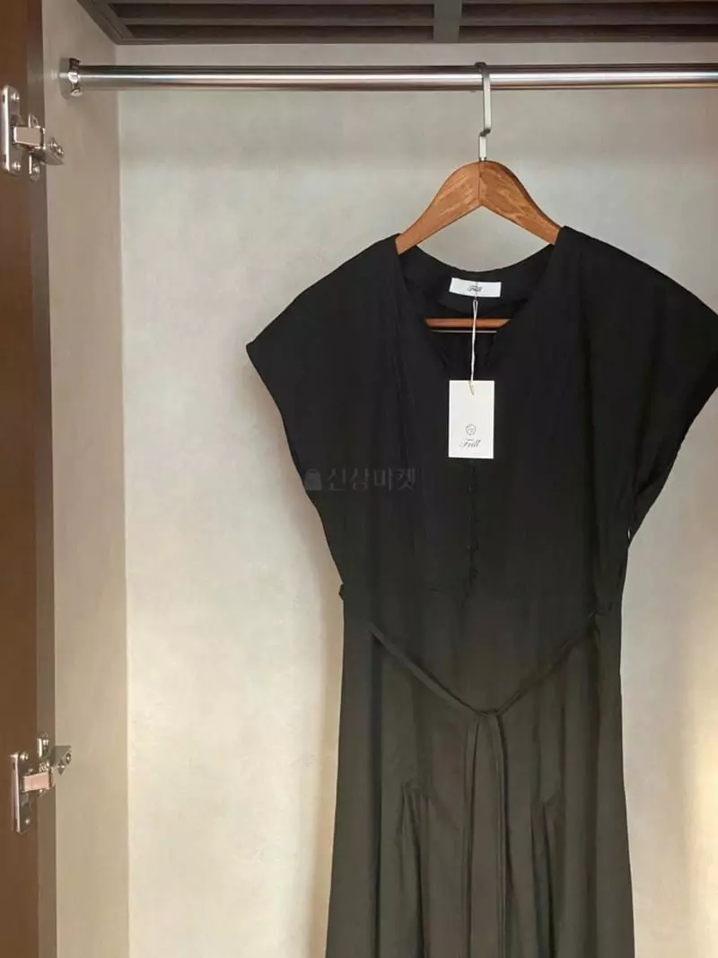 Frill - Korean Women Fashion - #momslook - Pintuck One-piece - 11