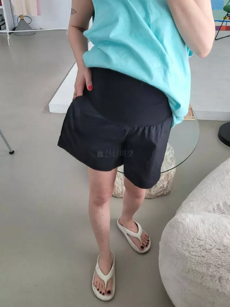 From H - Korean Women Fashion - #momslook - Basrak Shorts - 8