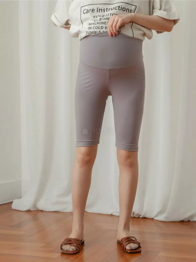 From H - Korean Women Fashion - #pursuepretty - Cool Yoga Leggings