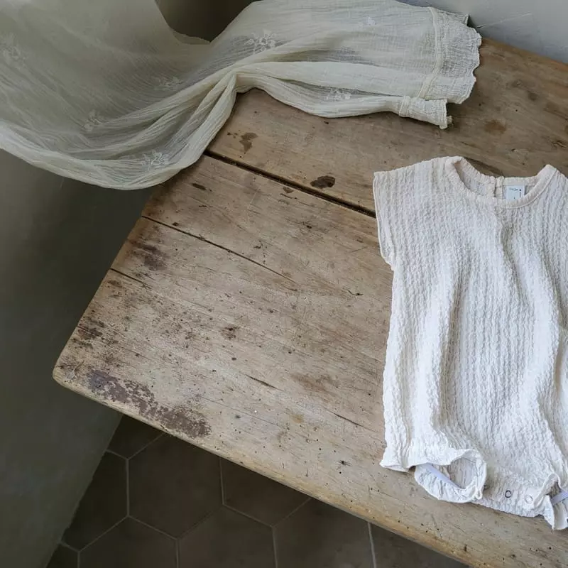 From J - Korean Baby Fashion - #smilingbaby - Shake Volume Bodysuit - 10