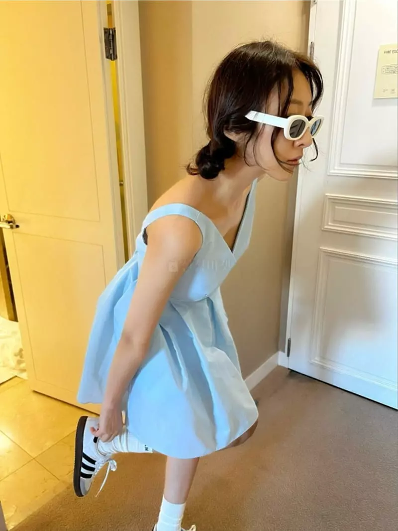 Garden Women - Korean Women Fashion - #momslook - Will One-piece - 2