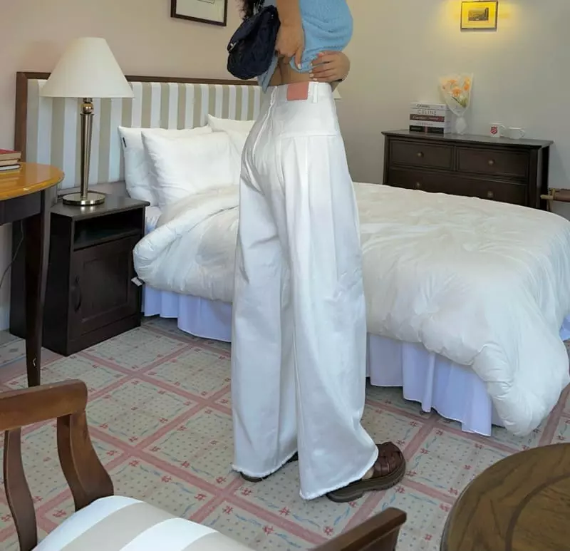 Garden Women - Korean Women Fashion - #womensfashion - Straberry Wide Pants - 11