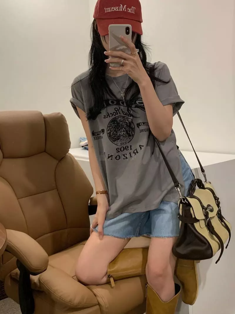 Giggle - Korean Women Fashion - #restrostyle - Vintage Tee - 12