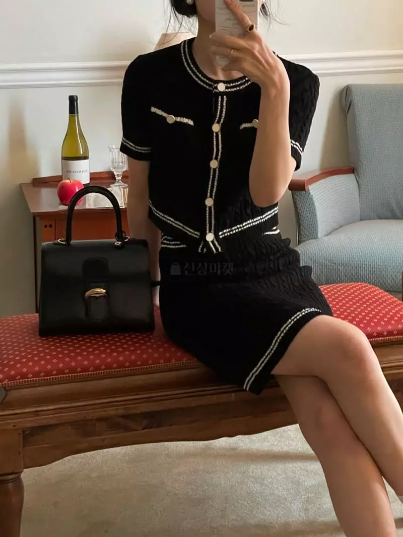 Giggle - Korean Women Fashion - #vintageinspired - Bookle Skirt - 11