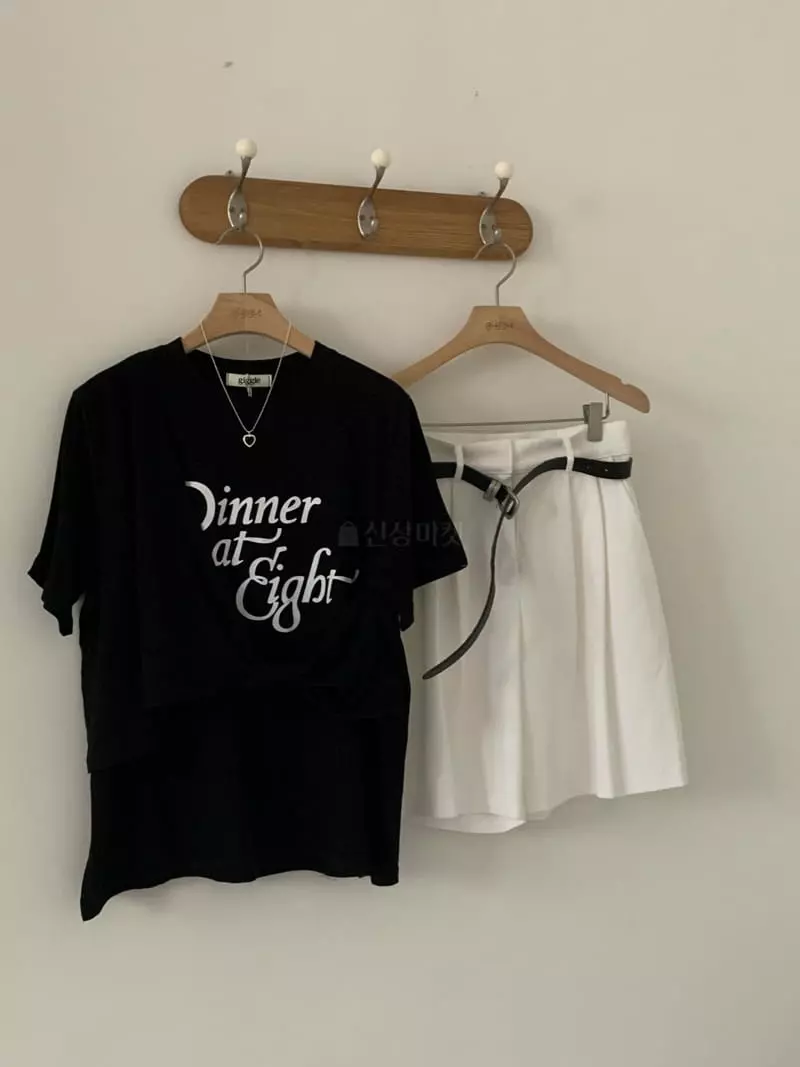 Giggle - Korean Women Fashion - #womensfashion - Lettering Shake Tee - 5