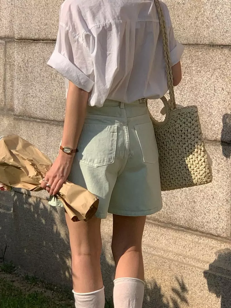 Giggle - Korean Women Fashion - #womensfashion - Washing A Line Denim Shorts - 10