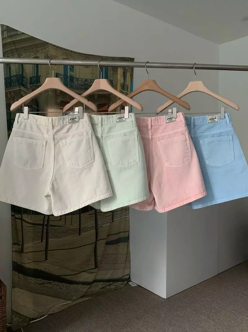 Giggle - Korean Women Fashion - #womensfashion - Washing A Line Denim Shorts - 2