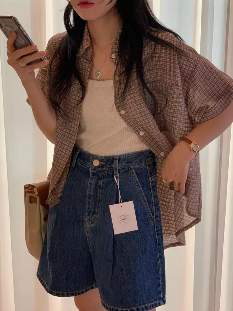 Giggle - Korean Women Fashion - #womensfashion - Le Denim Shorts - 2