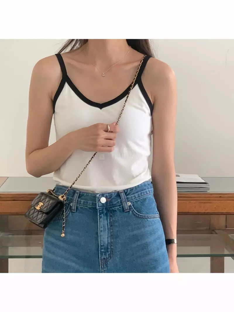Gracia - Korean Women Fashion - #thelittlethings - Pad Sleeveless - 5