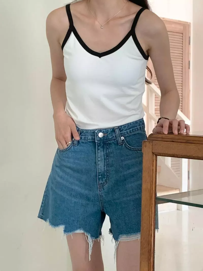 Gracia - Korean Women Fashion - #womensfashion - Pad Sleeveless - 7