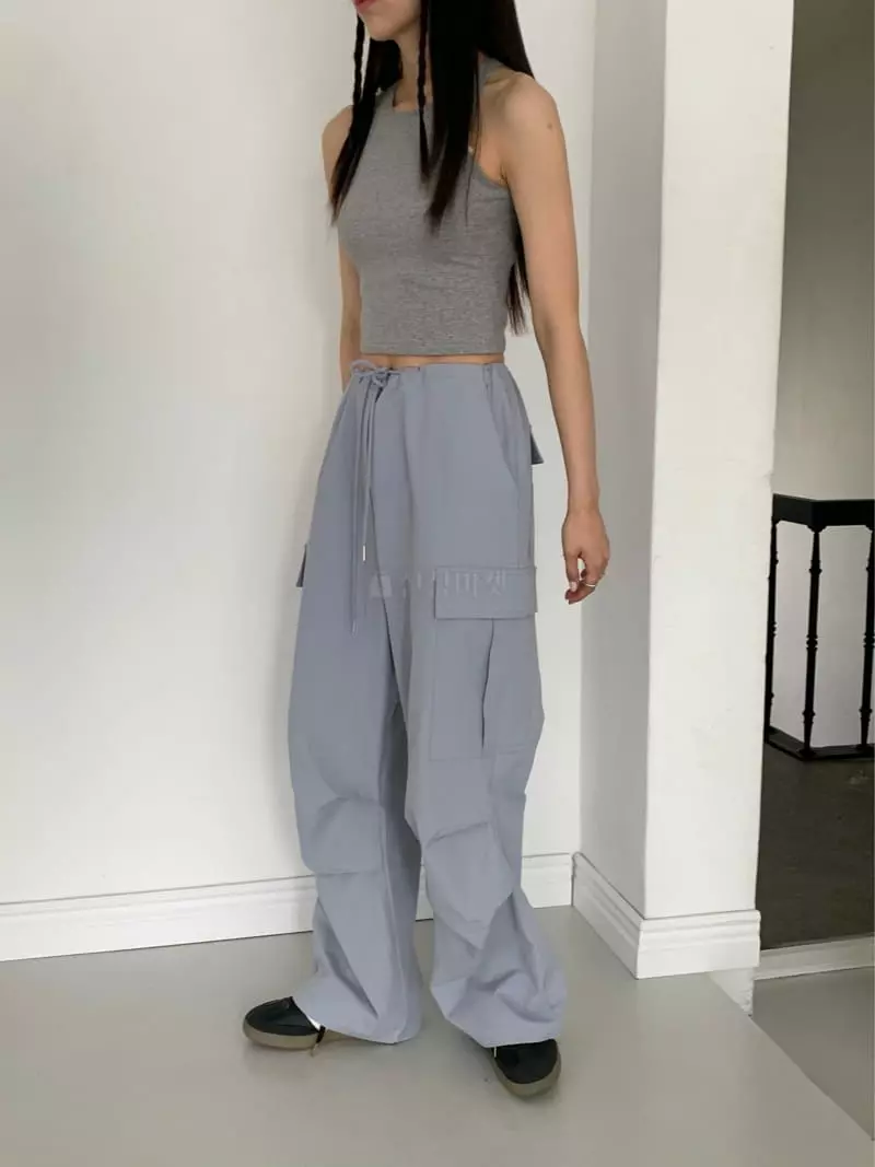 Greek - Korean Women Fashion - #momslook - Mini Lip Pants - 4