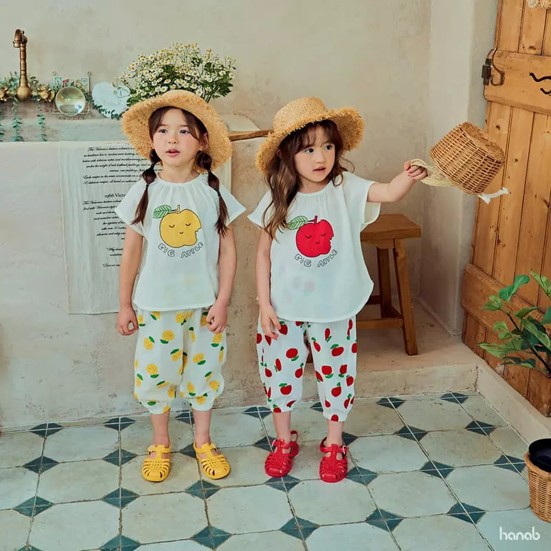 Hanab - Korean Children Fashion - #designkidswear - Big Apple Top Bottom Set