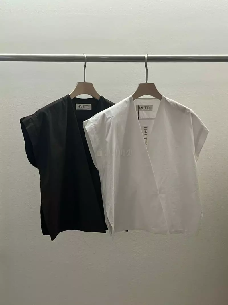 Hautte - Korean Women Fashion - #vintagekidsstyle - Wrap Sleeveless Blouse - 4