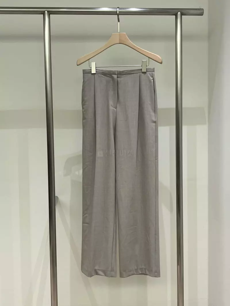 Hautte - Korean Women Fashion - #womensfashion - Summer Low Pants - 2
