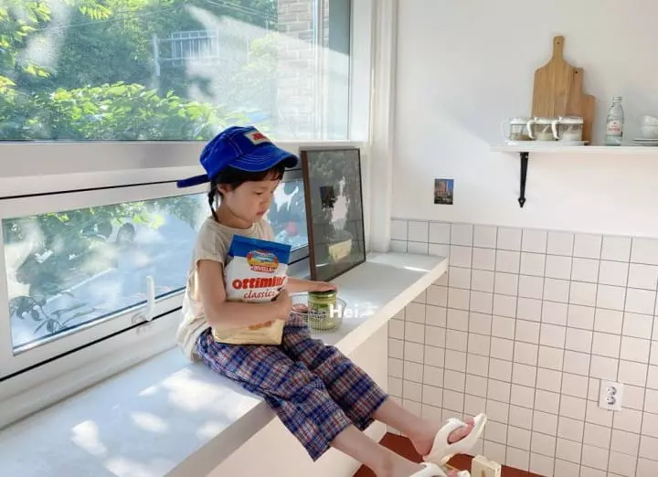 Hei - Korean Children Fashion - #Kfashion4kids - Check Hoodle Cropped Pants - 8